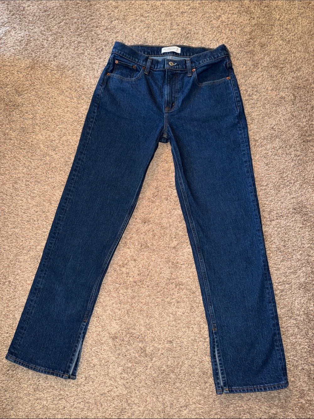 Abercrombie & Fitch Mid Rise 90’s Straight Jeans size 28S